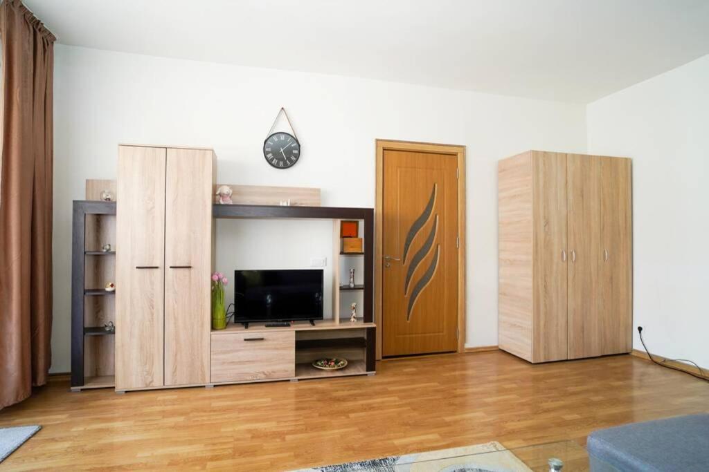 Sky Modern 1 Bedroom Apt W Free Parking Bucareste Exterior foto