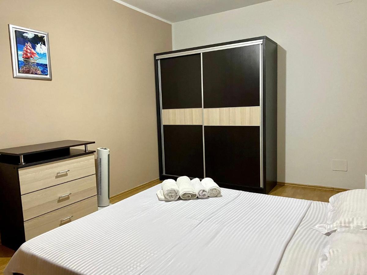 Sky Modern 1 Bedroom Apt W Free Parking Bucareste Exterior foto