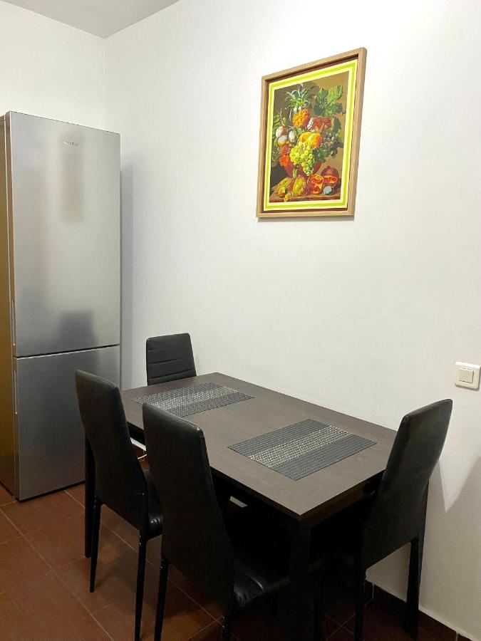 Sky Modern 1 Bedroom Apt W Free Parking Bucareste Exterior foto